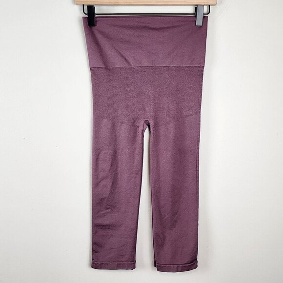 Blanqi Leggings size Small Postpartum & Nursing Support Cropped - Picture 1 of 9